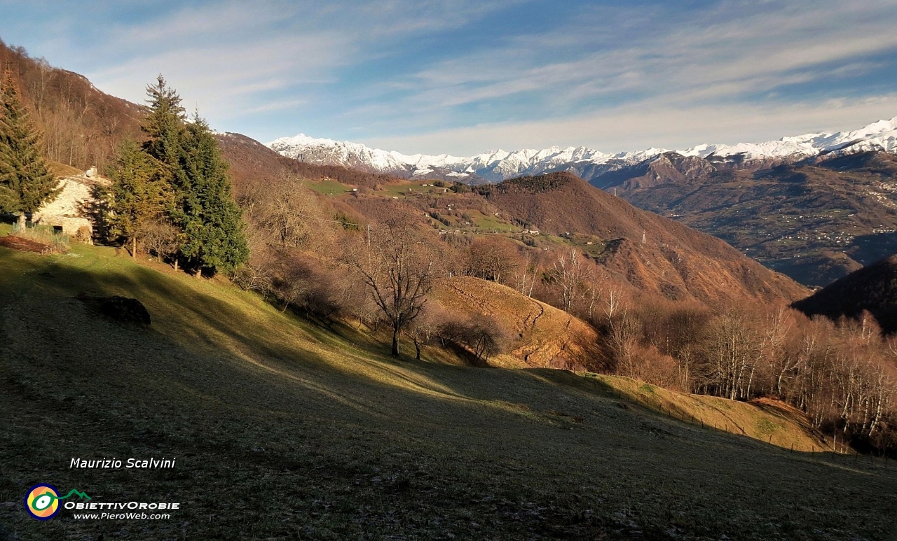 09 Panorama dal Roccolo....JPG